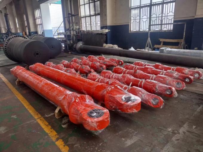 Fabbricazione di cilindri idraulici per l'industria siderurgica tipo 1 anno Garanzia della qualità 2